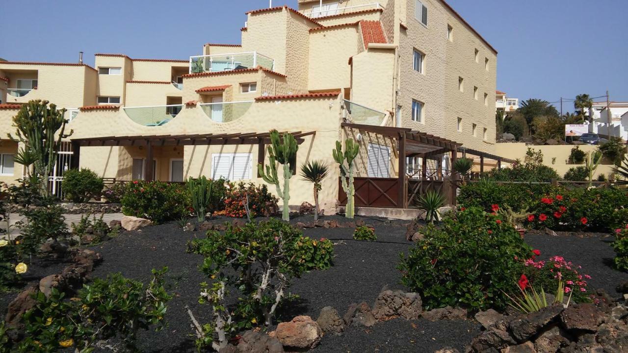 Apartment Los Hibiscos Коста Калма Екстериор снимка